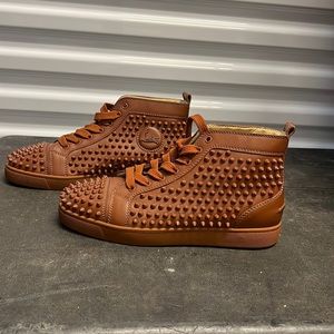 Christian Louboutin Sneakers - Brown
